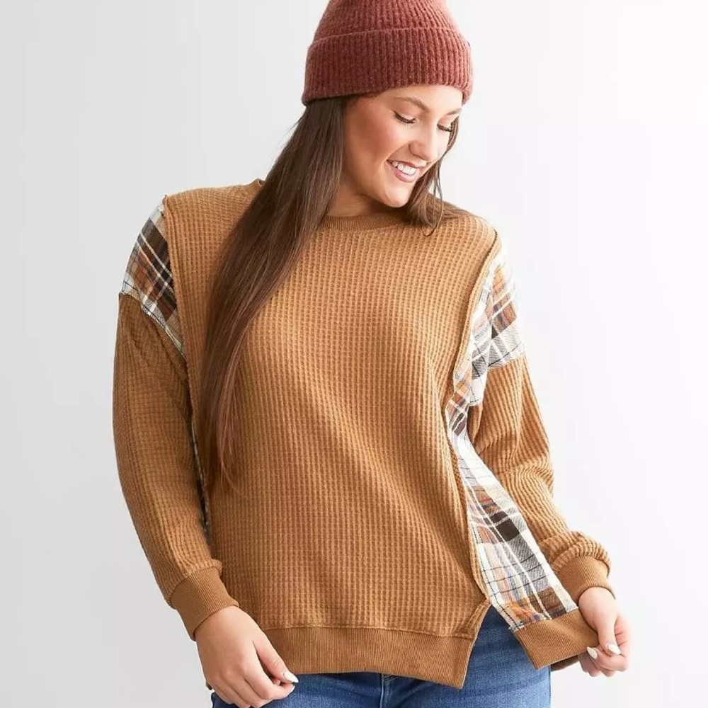 BKE Brushed Waffle Knit Top